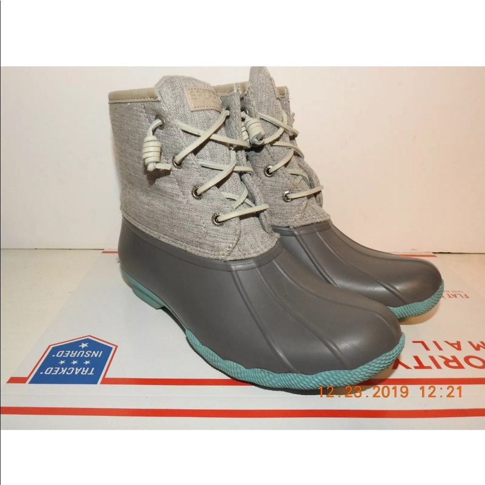 Sperry duck boots size 7.5